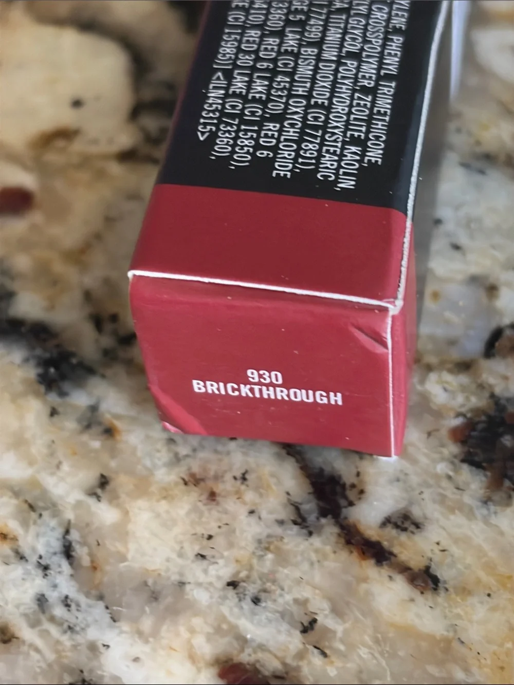 🌙⭐Mac Brickthrough Lipstick
